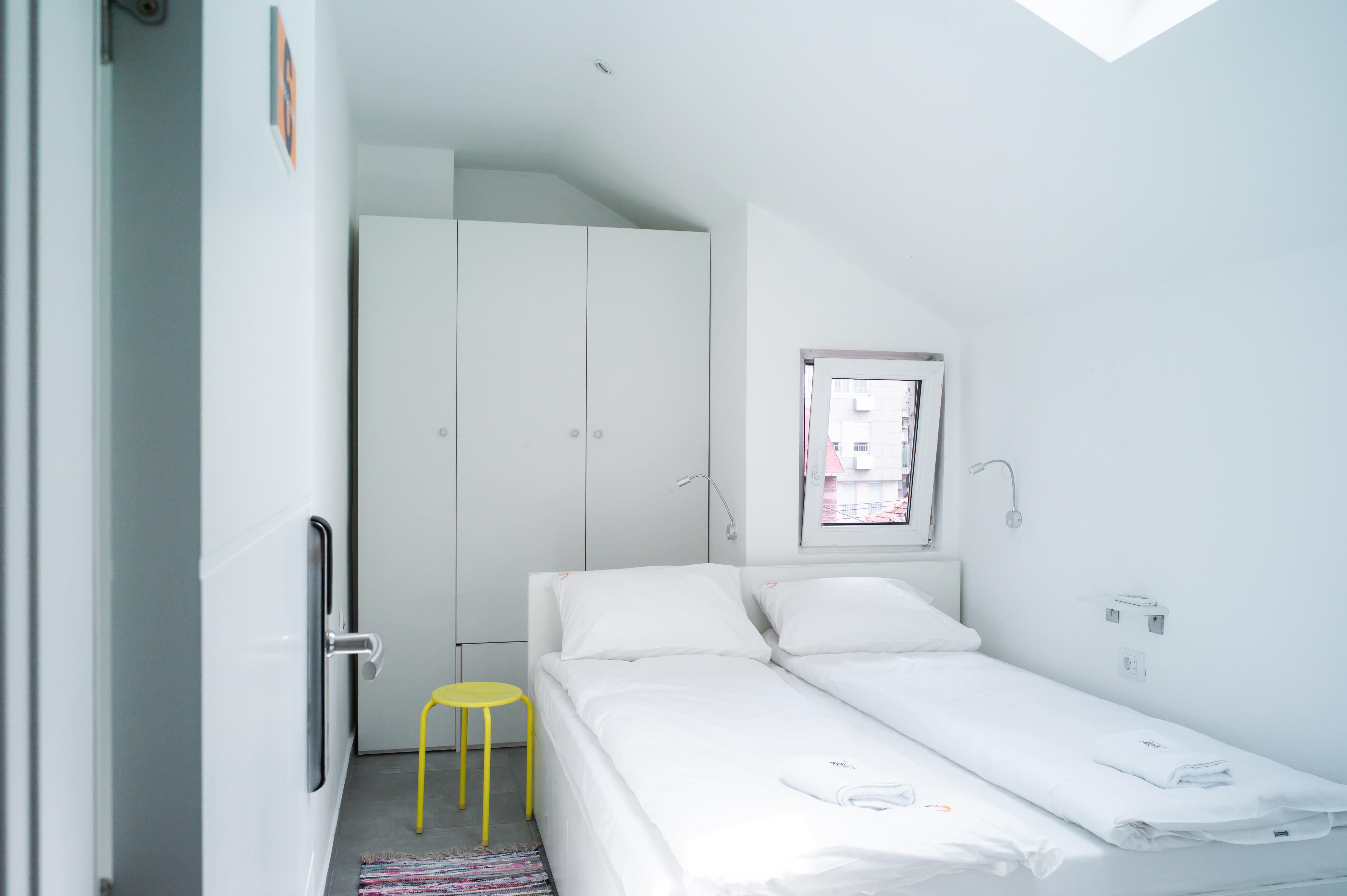 Good People Design Hostel Белград Экстерьер фото