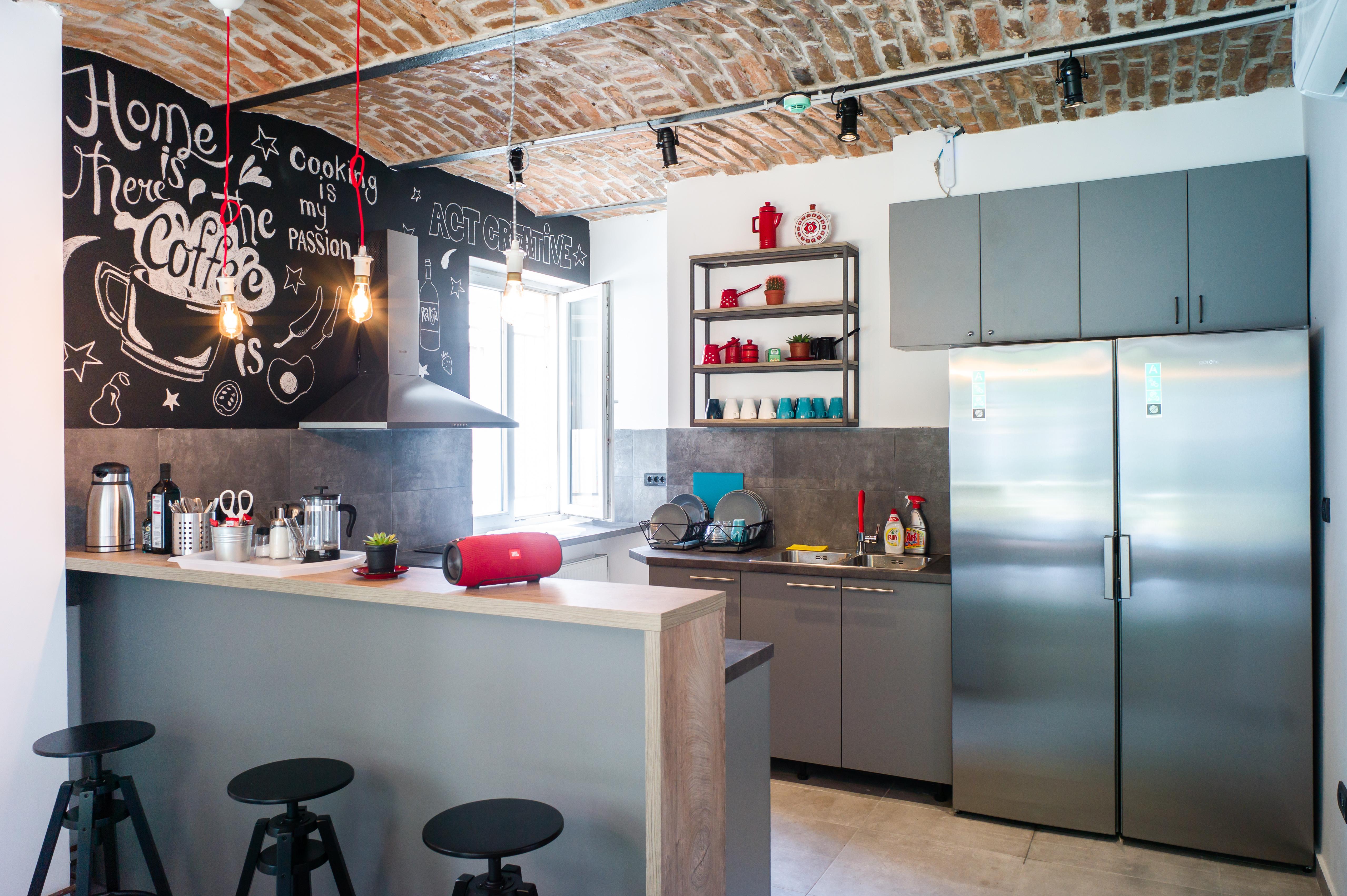 Good People Design Hostel Белград Экстерьер фото