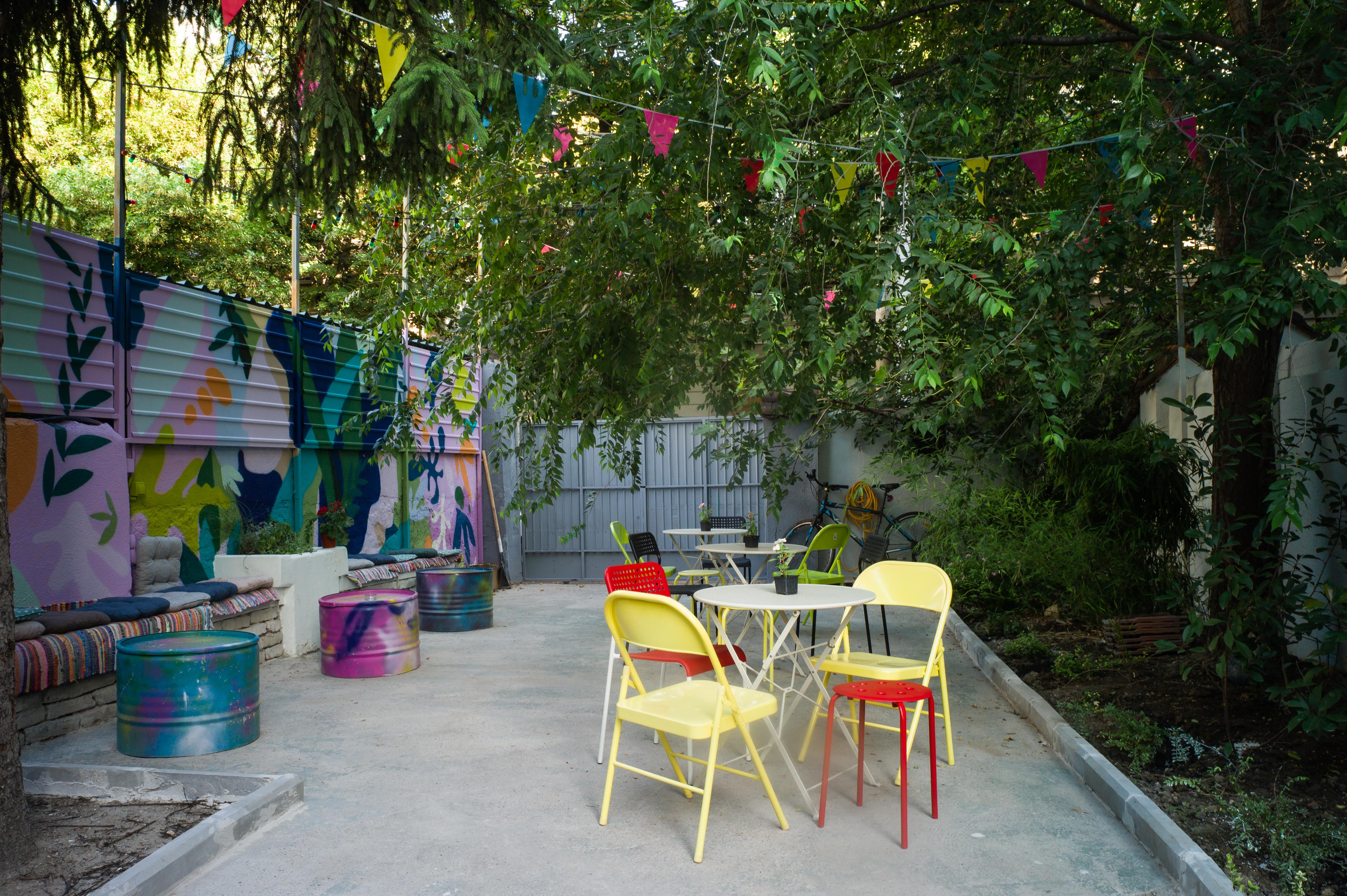 Good People Design Hostel Белград Экстерьер фото